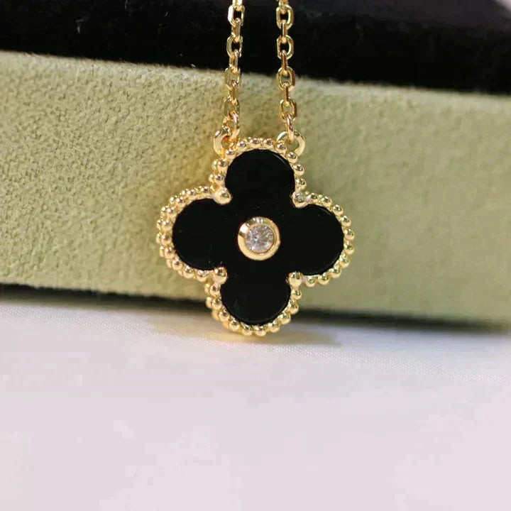 [Vicky]CLOVER 15MM DIAMOND ONYX NECKLACE