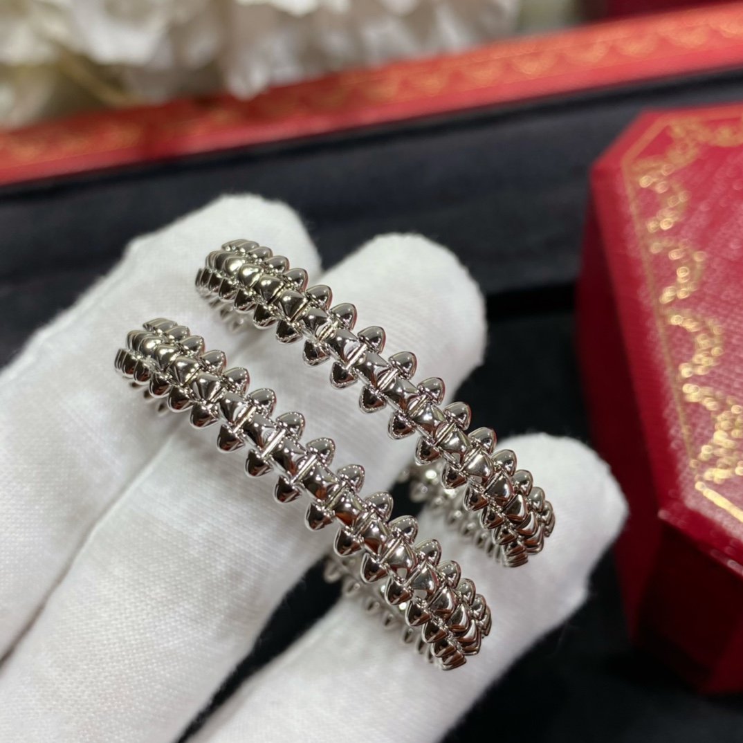 [Vicky]CLASH LARGE HOOP EARRINGS