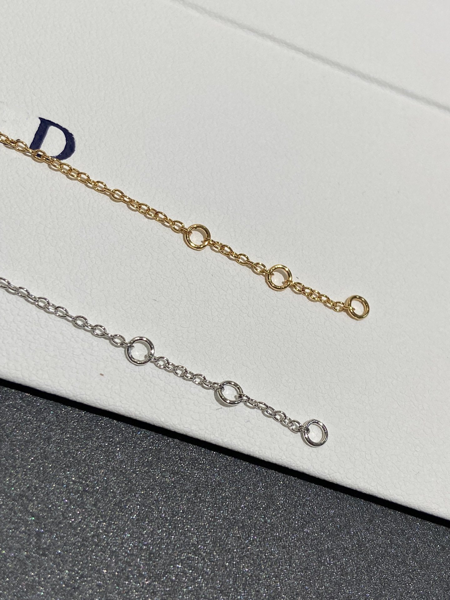 [Vicky]CHANCE INFINIE DIAMOND BRACELET