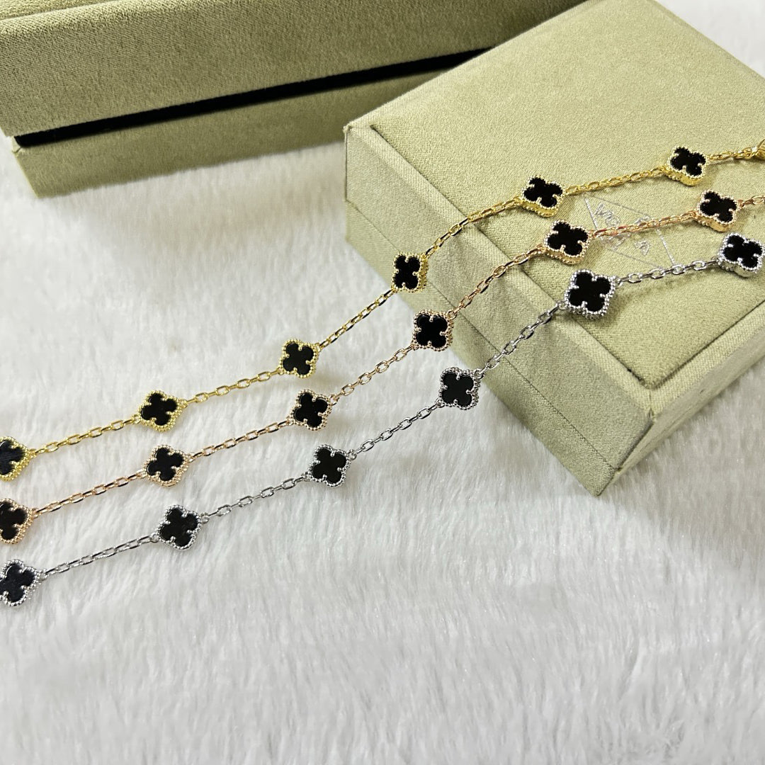 [Vicky]CLOVER 6 MOTIF  ONYXS BRACELET
