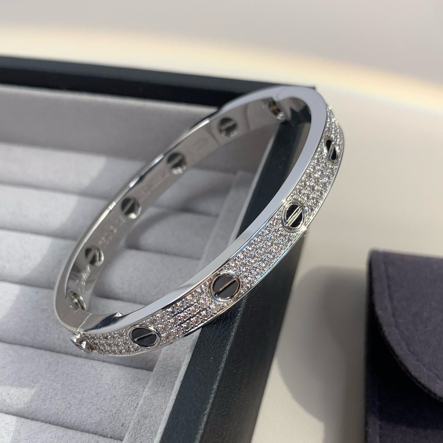 [Vicky]LOVE BRACELET 6.1MM DIAMOND-PAVED CERAMIC