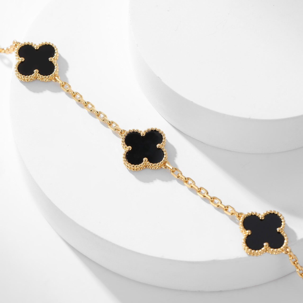 [Vicky]CLOVER 10 MOTIFS ONYX NECKLACE