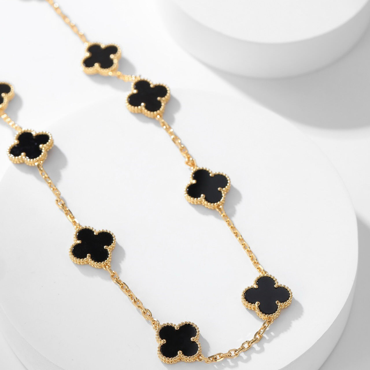 [Vicky]CLOVER 10 MOTIFS ONYX NECKLACE