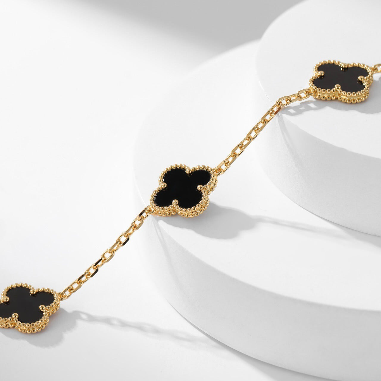 [Vicky]CLOVER 10 MOTIFS ONYX NECKLACE