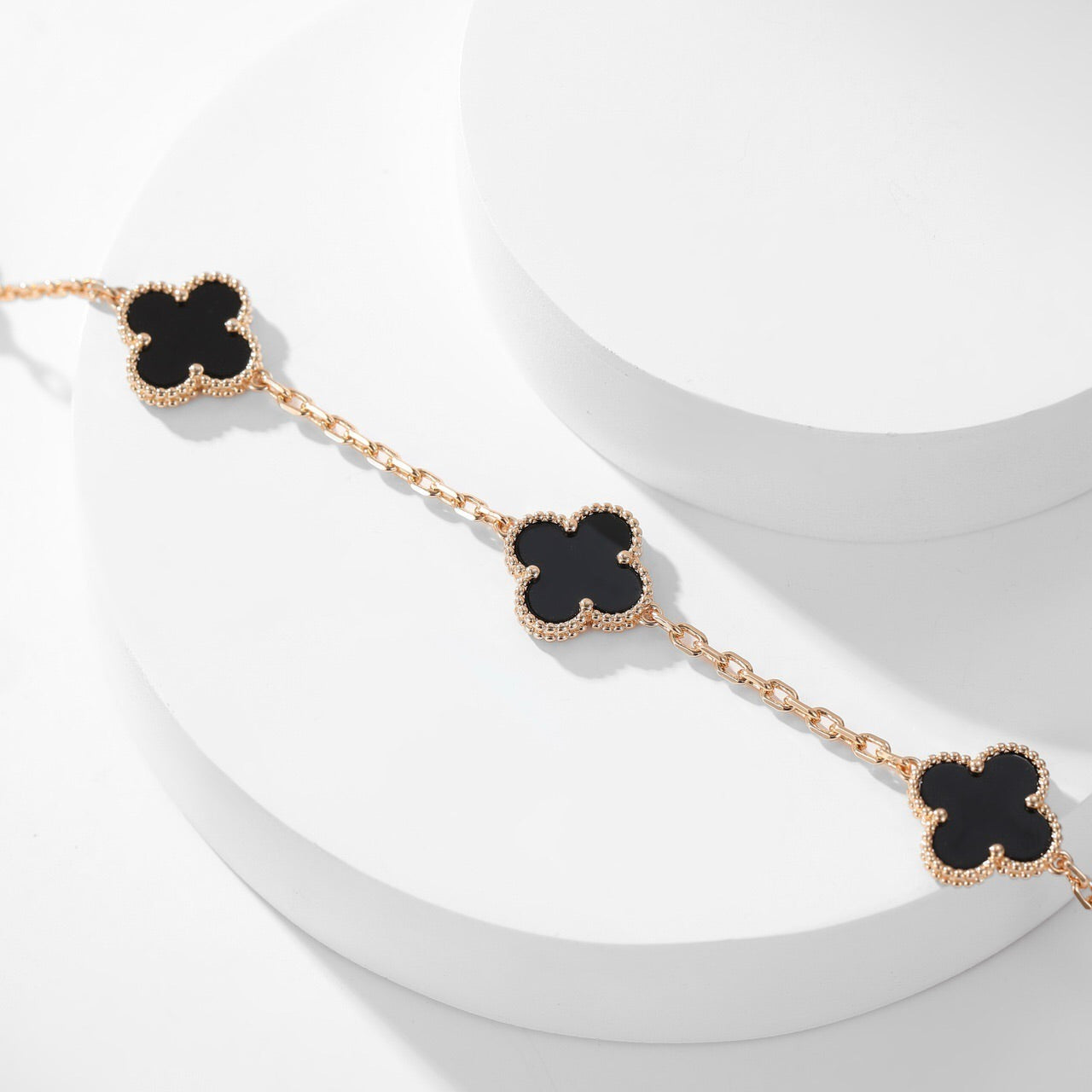 [Vicky]CLOVER 10 MOTIFS ONYX NECKLACE