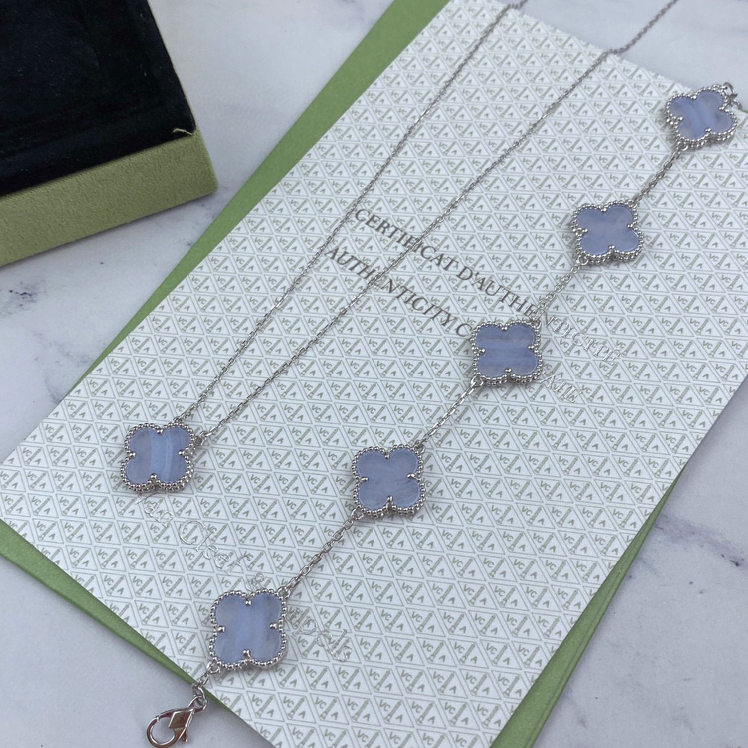 [Vicky]CLOVER  5 MOTIF PURPLE CHALCEDONY BRACELET SILVER