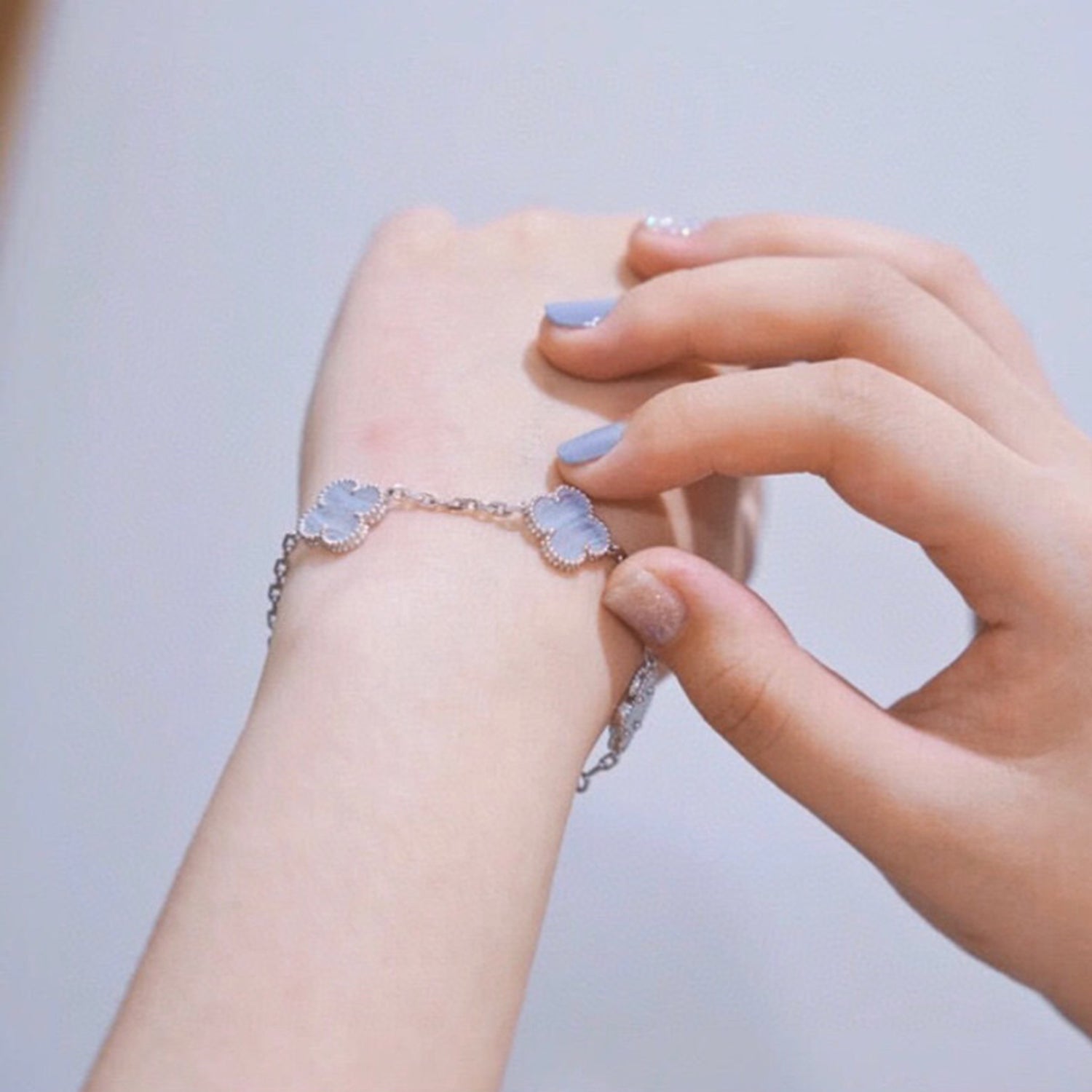 [Vicky]CLOVER  5 MOTIF PURPLE CHALCEDONY BRACELET SILVER