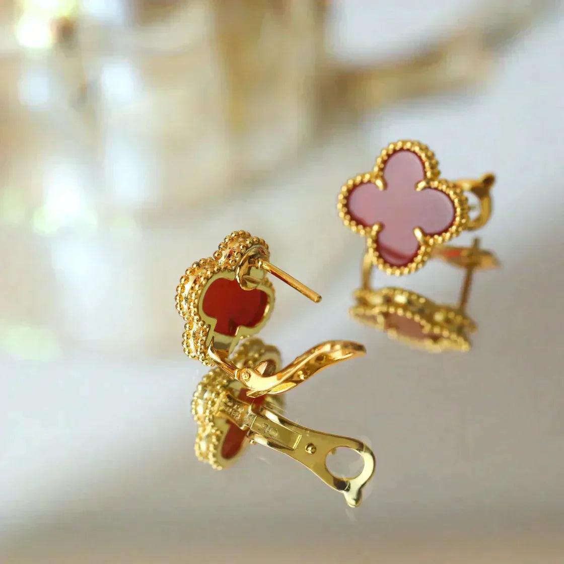 [Vicky]CLOVER MEDIUM 1 MOTIFS CARNELIAN  EARRINGS