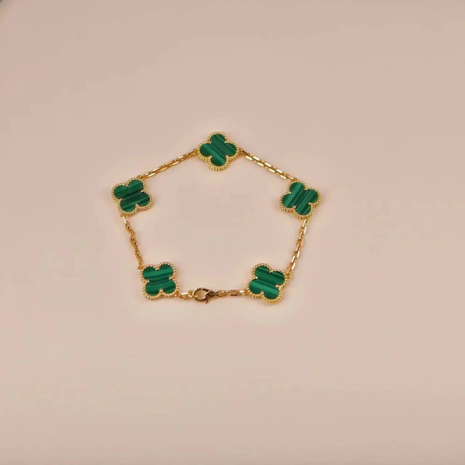 [Vicky]CLOVER 5 MOTIFS MALACHITE BRACELET