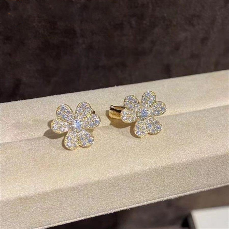 [Vicky]FRIVOLE GOLD FLOWER DIAMOND EARRINGS
